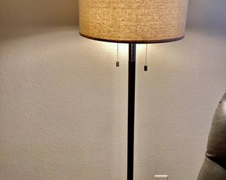 Floor lamp