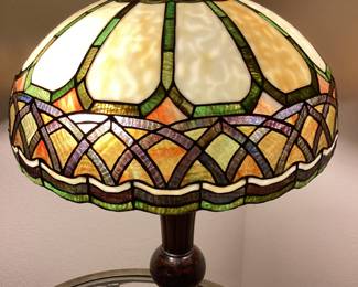 (2) Colour  Creation timeless  serenity  table lamp
