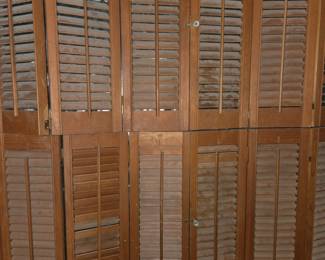 Wood shutters 
