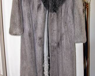 Women's Furs