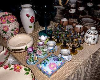 Decor and Kitchenware