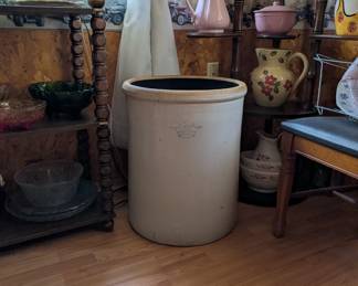 20 gal crock