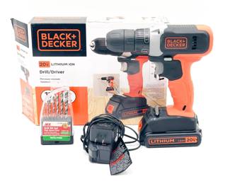 BLACK+DECKER 20V MAX Cordless Drill Kit (BCD702C1)