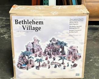 Porcelain Bethlehem Village Holiday Collection 2005