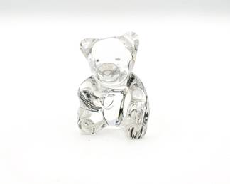 Crystal Glass Bear Holding Heart
