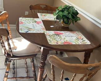Breakfast table and chairs. 