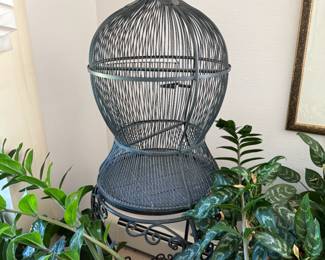 Iron Standing Birdcage