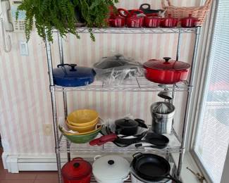 Lots of Kitchen Items