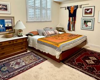 Queen Bed with mattress and box, DIVINE rug collection