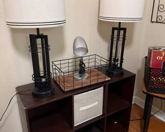 Storage, Lamps