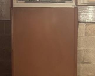 Vintage Frigidaire Refrigerator/Freezer