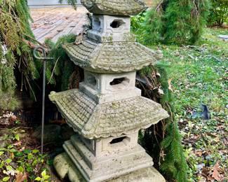Japanese concrete Pagoda/lantern - 34"