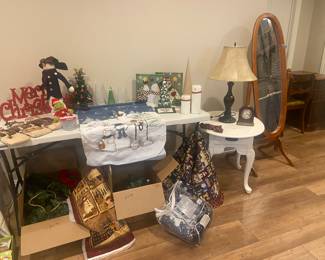 Several tables of Christmas decor! 