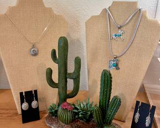 STERLING SILVER PENDANTS AND EARRINGS, NATIVE AMERICAN TURQUOISE HORSE PENDANT