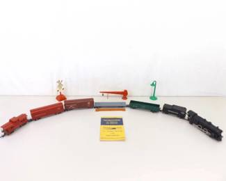 American Flyer 3/16 O Gauge Locomotive, Coal Car w/Cars and Accessories
