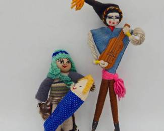 (2) Peruvian Folk Art Dolls

