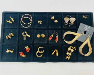 (16) Pairs of Gold Tone Costume Jewelry Earrings
