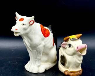 (2) Adorable Vintage Cow Pitchers
