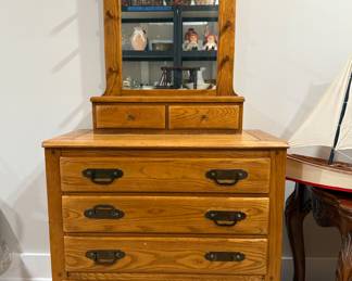 Vintage solid oak Link Taylor high boy chest with mirror– 4 large drawers and 2 small drawers.
