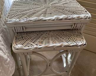White wicker stacking tables