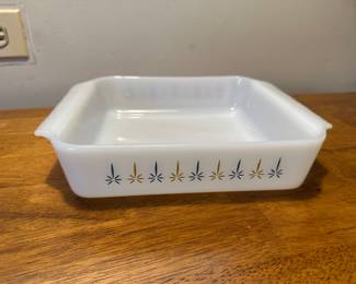 Vintage Fire King casserole