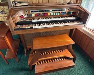 Organ (make offer!)