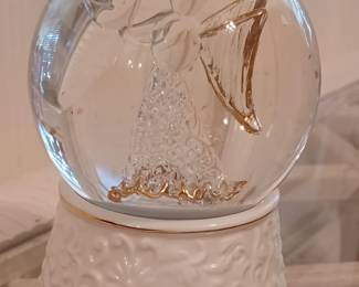 Snow globe