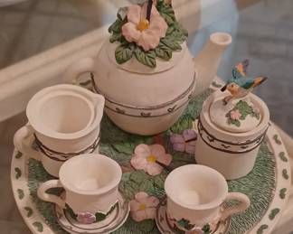 Miniature tea service