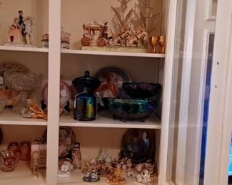 Porcelin collections