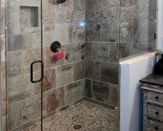 Glass Shower Surround
