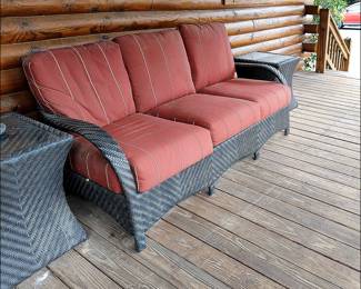Wicker Exterior Sofa and Tables