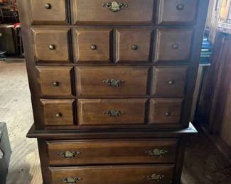 Thomasville Chest of Drawers