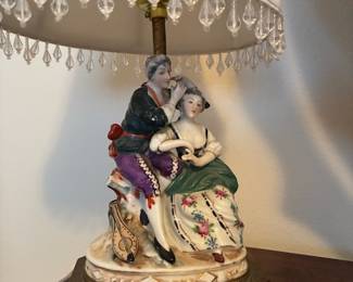 Vintage Dresdan Porcelain lamp (2of 2) 