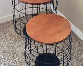 2 Wire Barrel Stands With Lids