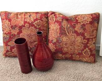 Red Pillows Pots