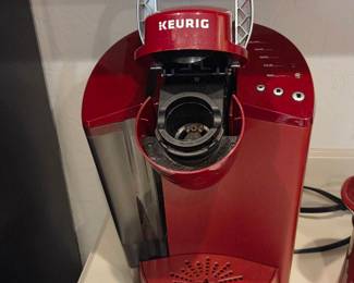 Keurig, Pitcher And Mugs