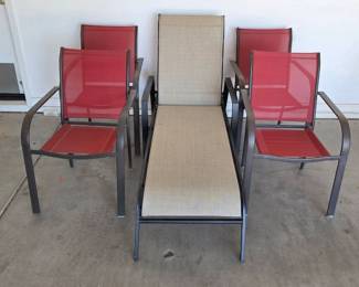 4 Red Chairs Lounge Chair