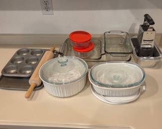 Assorted Bakeware
