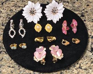 Vintage Fancy Traditional Clip Earrings