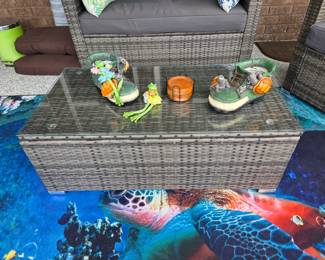 (50) 4pc "Out Sunny" Patio Set $225 set