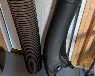 (67) Craftsman T100 Riding Lawn Mower w/Double Bagger and Cover $495