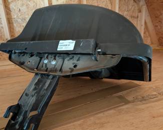 (67) Craftsman T100 Riding Lawn Mower w/Double Bagger and Cover $495