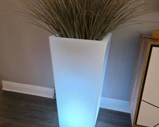 (8) Illuminated Planter 17"Wx17"Dx36"H $175