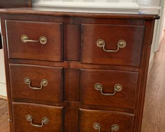 Bachelor's Chest