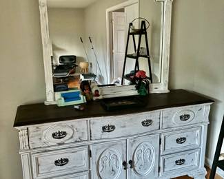 Shabby Chic Dresser