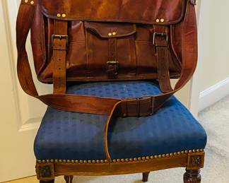 Vintage leather bag
Retro leather bag
Classic leather handbag
Genuine leather bag
Old leather bag
Real leather purse
Timeless leather bag
Heritage leather
Vintage satchel
Vintage crossbody bag
Vintage shoulder bag