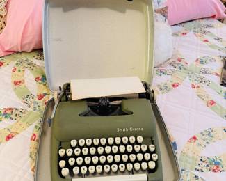 TYPEWRITER