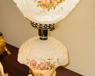 HURRICANE LAMP