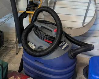 Garge Shop Vac