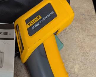 Fluke 62 Mini IR Thermometer Handheld Infrared thermometer